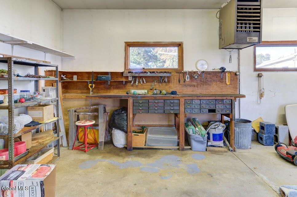 244 Howell Street Schenectady, NY 12303 - Photo 42 of 42 Tool bench