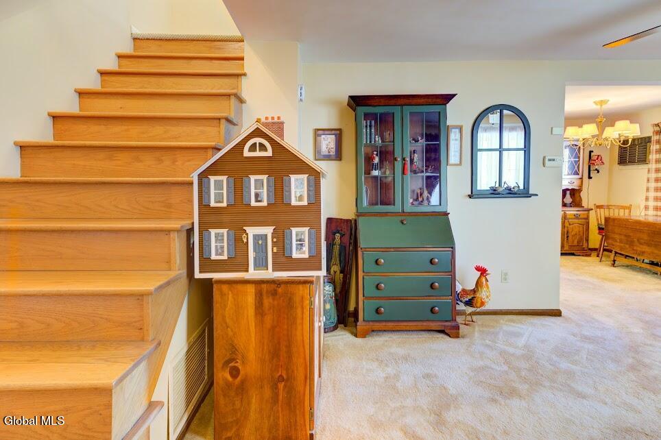 244 Howell Street Schenectady, NY 12303 - Photo 5 of 42 enter into home