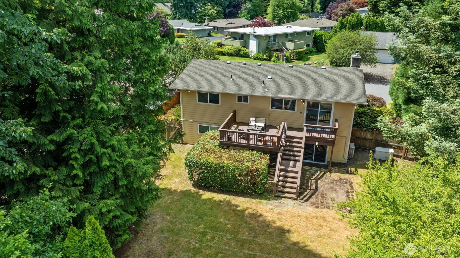 14906 110th Avenue Northeast Bothell, WA 98011 - Photo 37 of 40