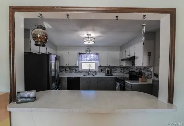 $450,000 | 40 Bates Lane, Wallkill, NY 12589