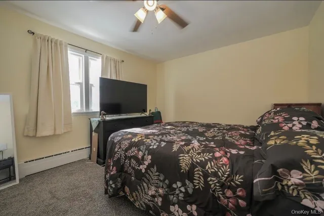 $450,000 | 40 Bates Lane, Wallkill, NY 12589