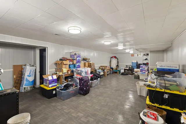 $230,000 | 15607 Gouwens Lane, South Holland, IL 60473