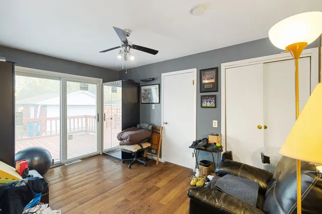 $230,000 | 15607 Gouwens Lane, South Holland, IL 60473