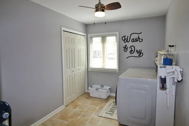 walk in closet with window