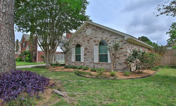 $299,000 | 16422 Willingham Way, Houston, TX 77095