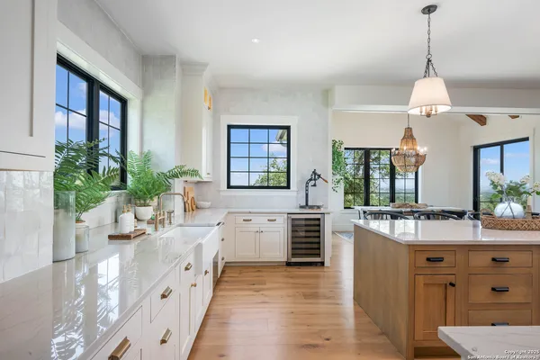 $5,000 | 324 Ridge Point, Spring Branch, TX 78070