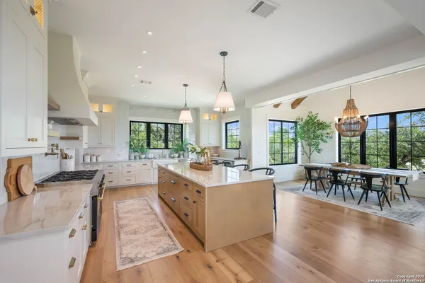 $5,000 | 324 Ridge Point, Spring Branch, TX 78070