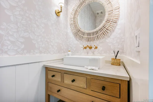 $5,000 | 324 Ridge Point, Spring Branch, TX 78070