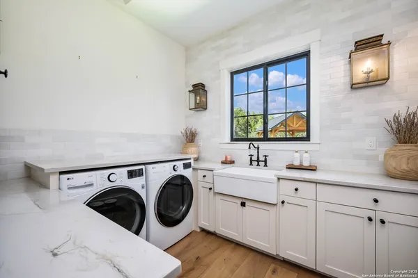 $5,000 | 324 Ridge Point, Spring Branch, TX 78070