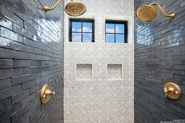 $5,000 | 324 Ridge Point, Spring Branch, TX 78070