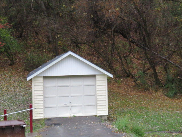 210 Government Plant Road Saltville, VA 24370 - Photo 14 of 19 government p garage2