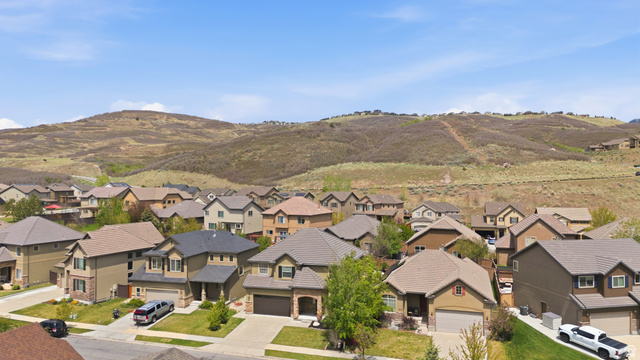 2007 Fielding Hill Lane Draper, UT 84020 - Photo 58 of 83 Residential community situated at the base of a verdant hillside