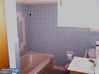 1513 Ashton Road Havertown, PA 19083 - Photo 10 of 12 Bathroom