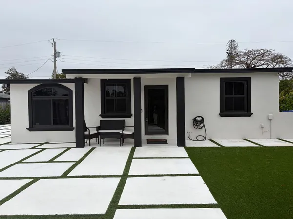 $4,000 | 1433 Northeast 53rd Court, Pompano Beach, FL 33064