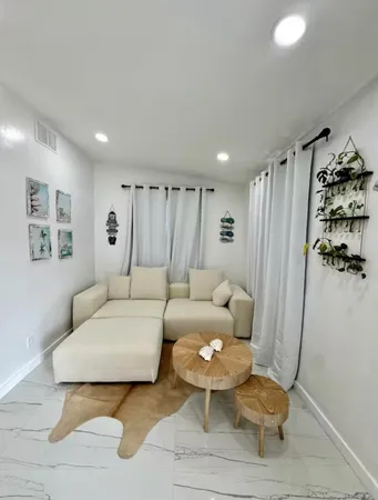 $4,000 | 1433 Northeast 53rd Court, Pompano Beach, FL 33064