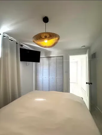 $4,000 | 1433 Northeast 53rd Court, Pompano Beach, FL 33064