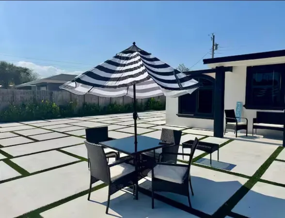 $4,000 | 1433 Northeast 53rd Court, Pompano Beach, FL 33064