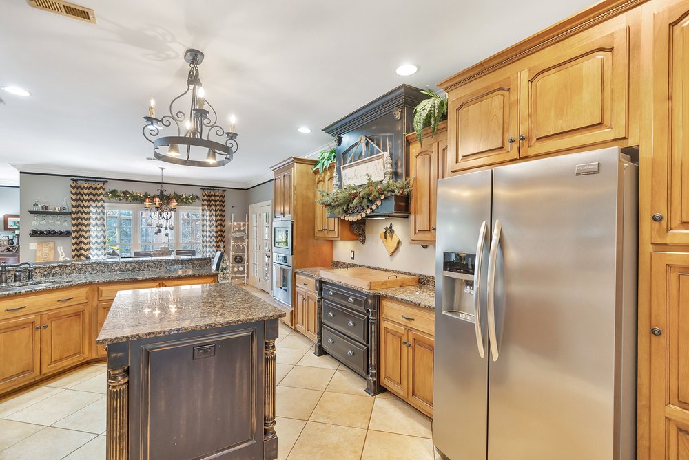 114 Augusta National Anderson, SC 29621 - Photo 10 of 50