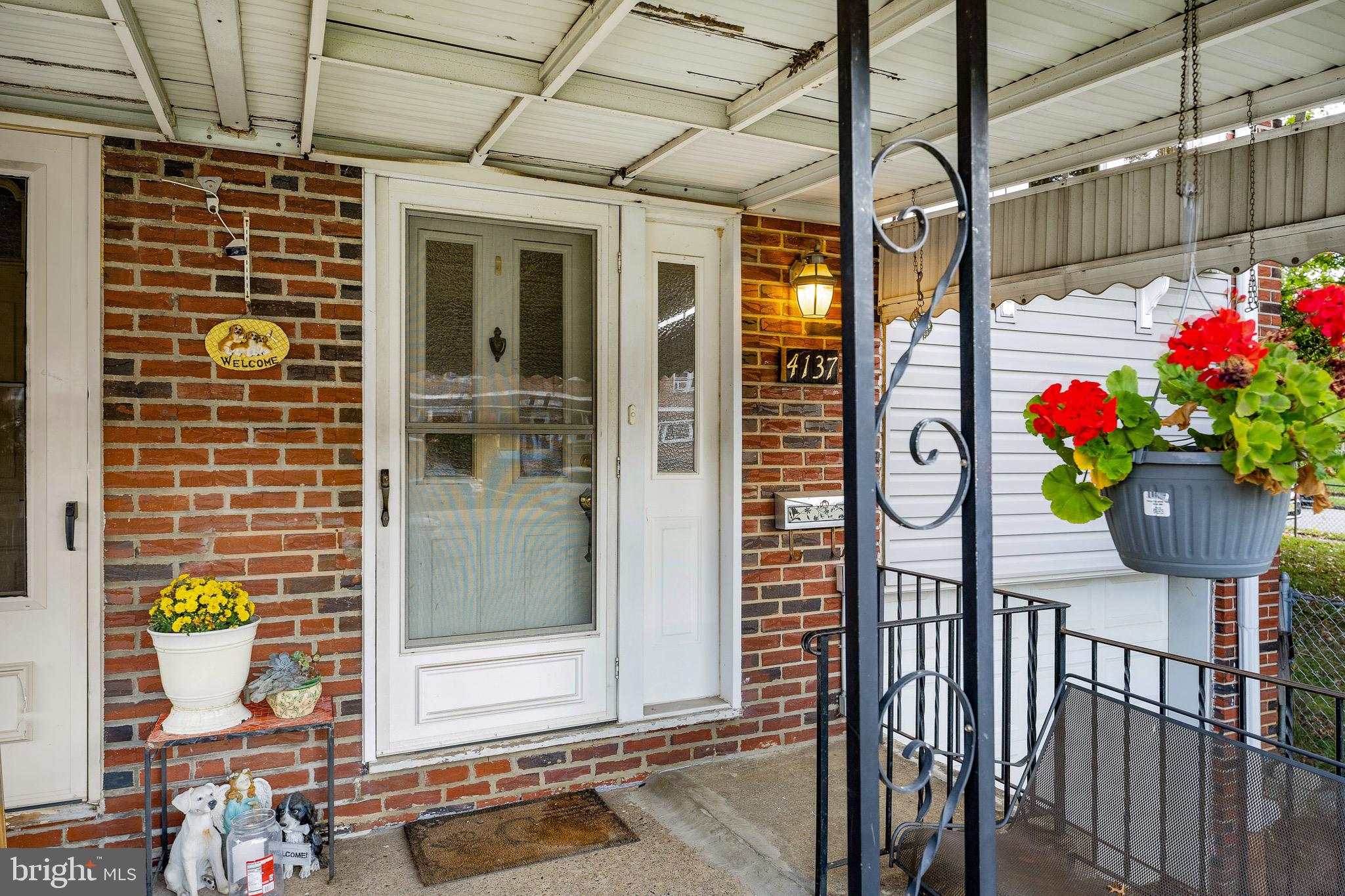 4137 Fairdale Road Philadelphia, PA 19154 - Photo 2 of 29 Gallery Image 2