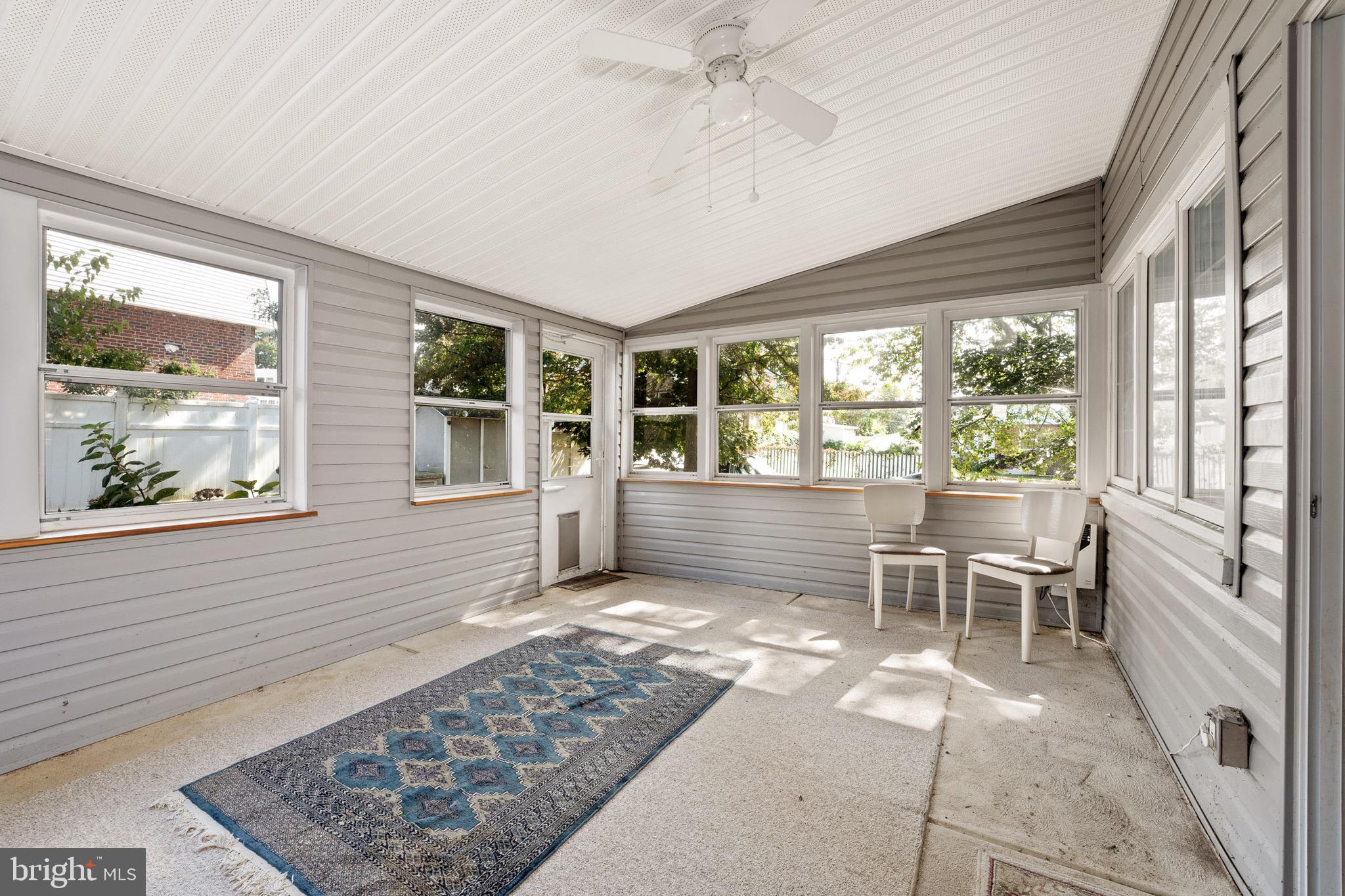 4137 Fairdale Road Philadelphia, PA 19154 - Photo 16 of 29 Sunroom