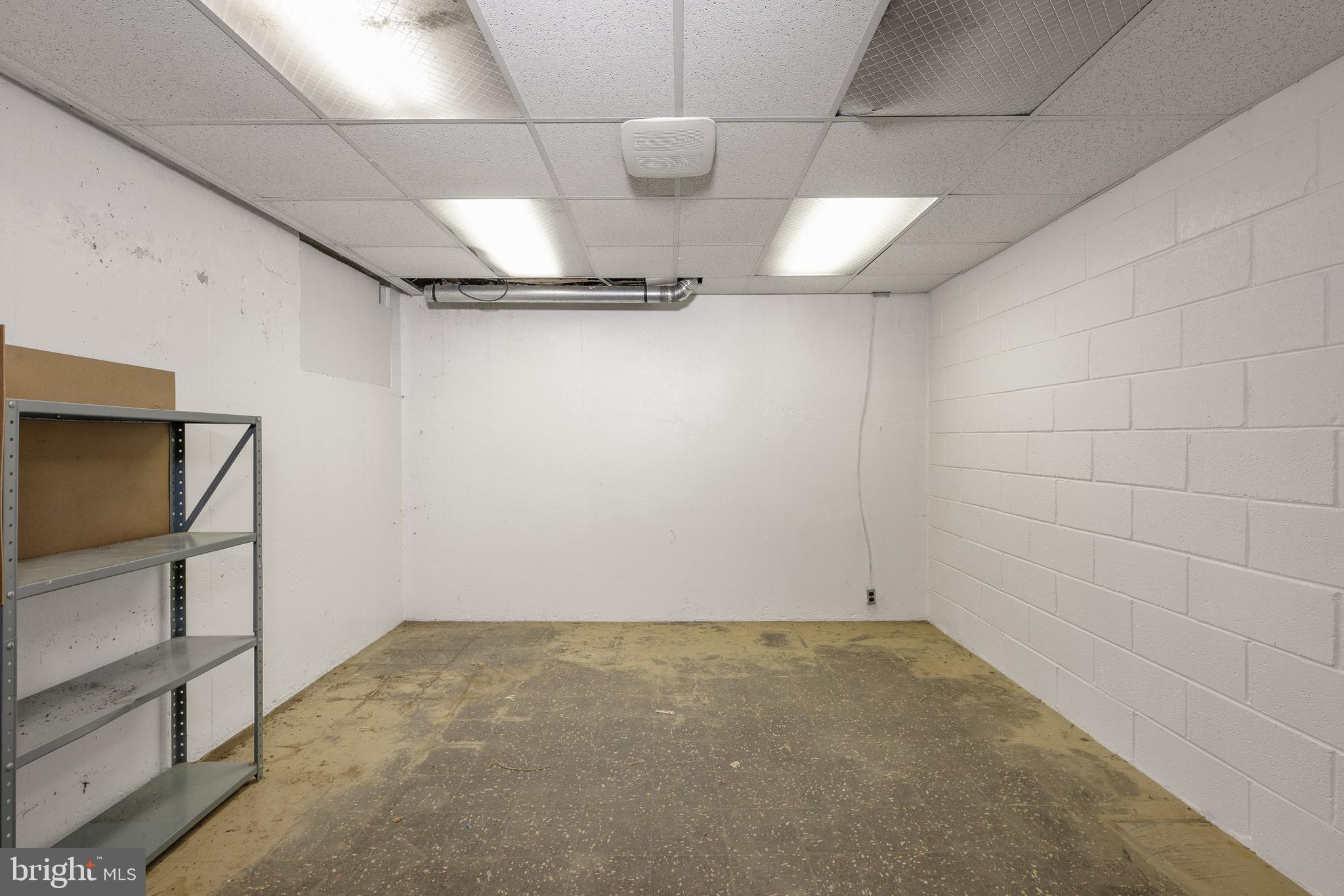 4137 Fairdale Road Philadelphia, PA 19154 - Photo 28 of 29 Partially Finished Basement