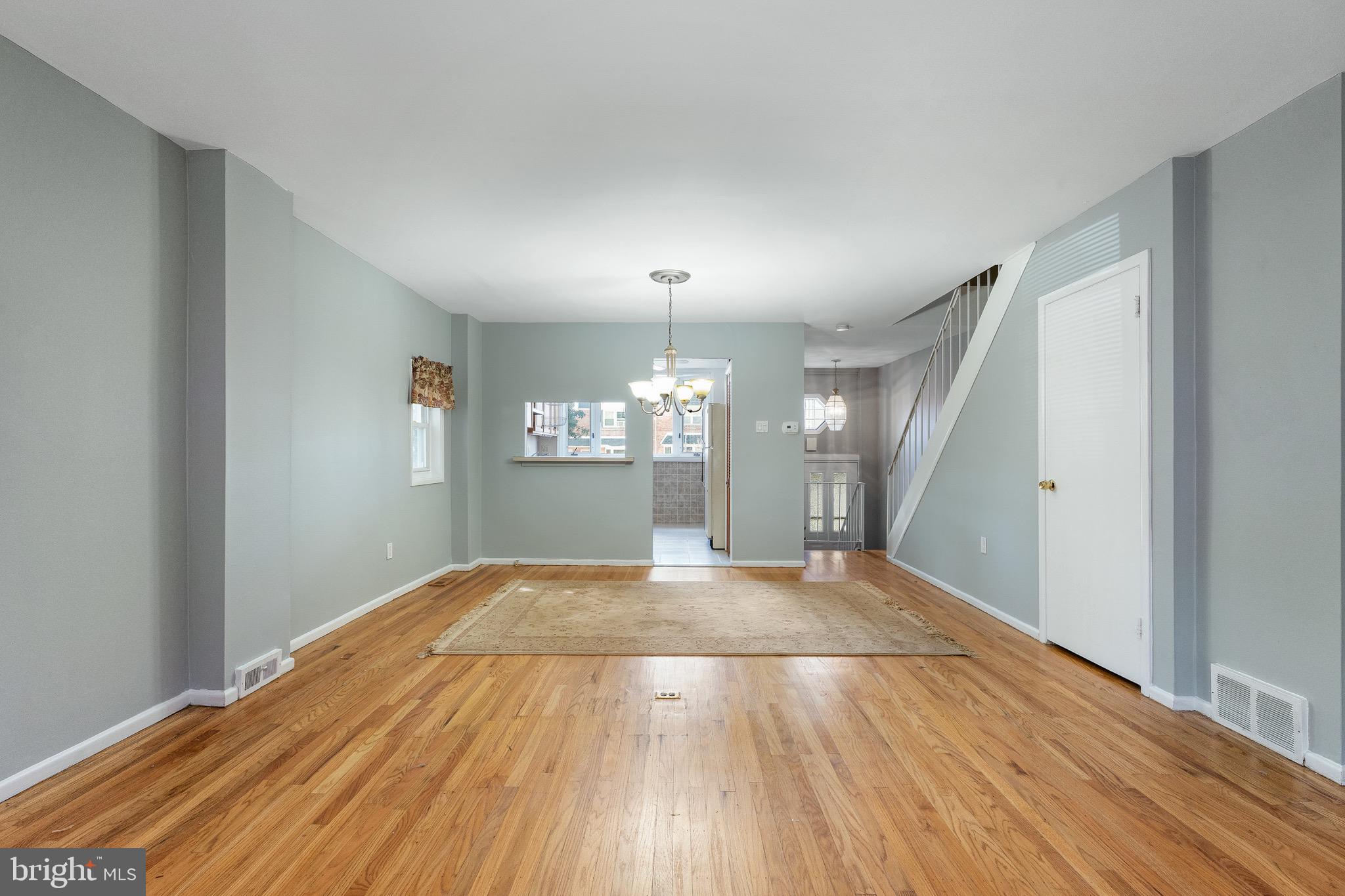 4137 Fairdale Road Philadelphia, PA 19154 - Photo 5 of 29 Gallery Image 5
