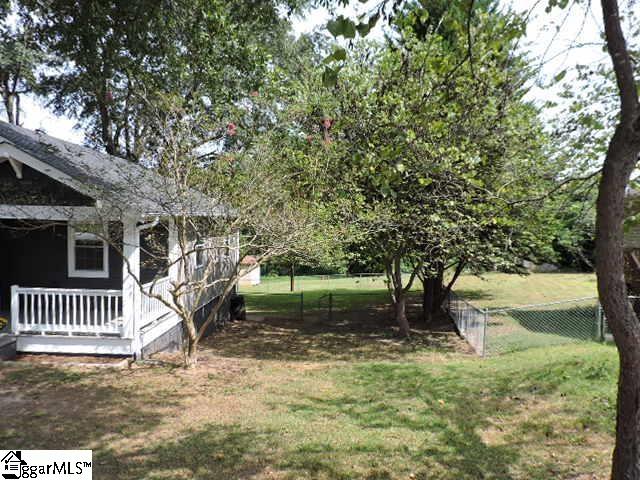 110 Whitney Street Slater, SC 29683 - Photo 7 of 35