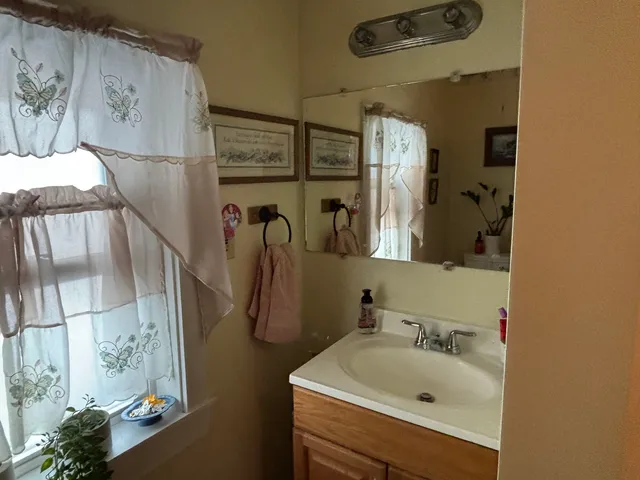 $1,395 | 21 Annie Street, Unit C, Berwick, ME 03901