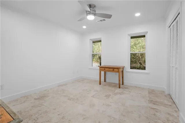 $395,000 | 20200 Narrow Road, Covington, LA 70435