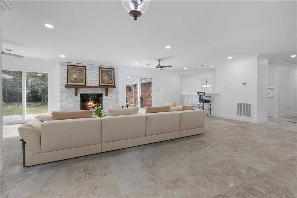 20200 Narrow Road Covington, LA 70435 - Photo 6 of 38