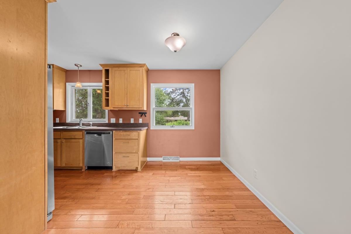 516 Gray Street Hudson, WI 54016 - Photo 6 of 30