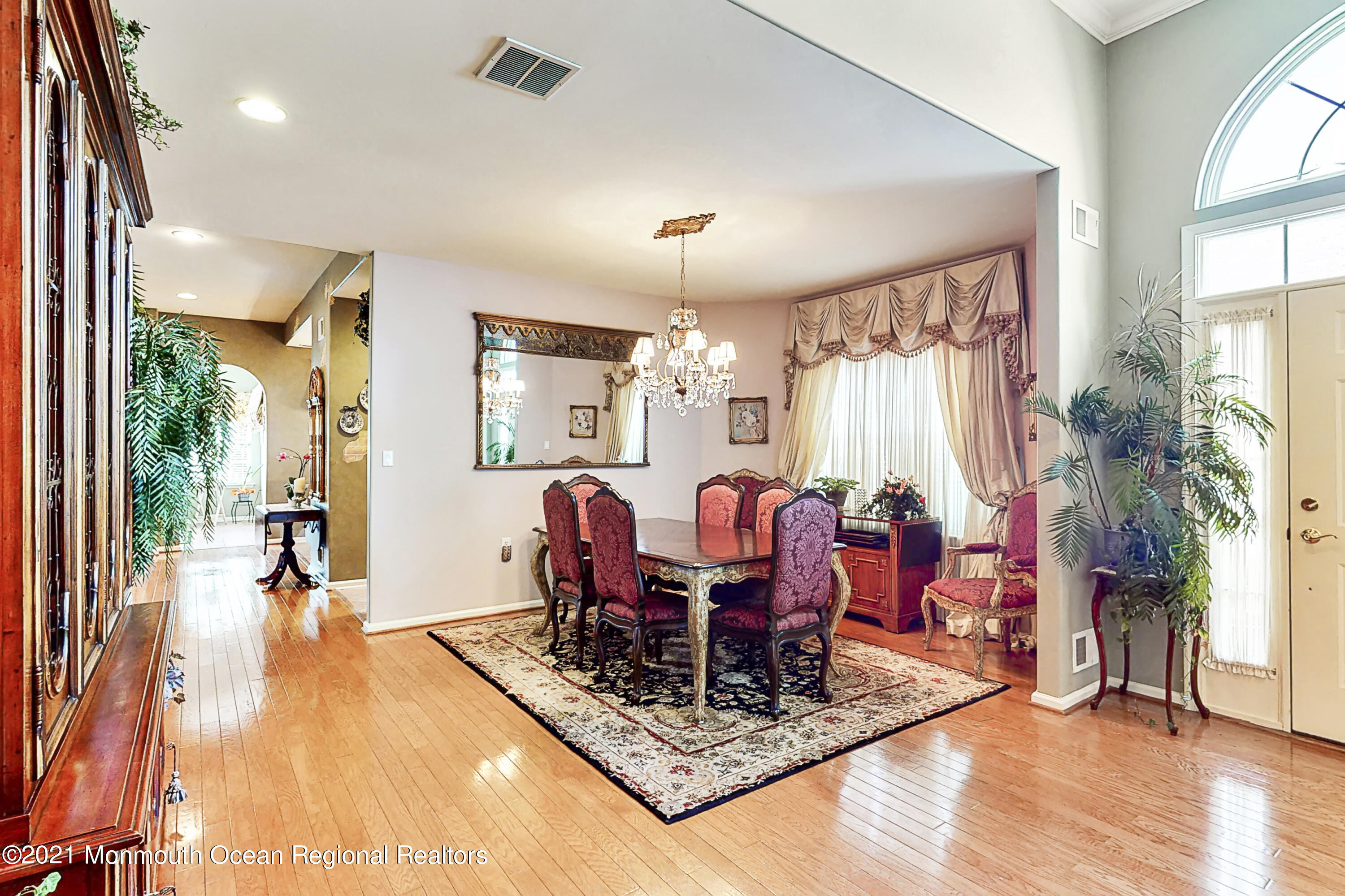 139 Eleanor Road Manchester Township, NJ 08759 - Photo 3 of 34 Hommati.com-139_Eleanor_Rd_NJ-08-27-2021