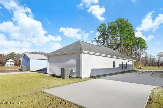 $329,900 | 110 Mason Street, Princeton, NC 27569