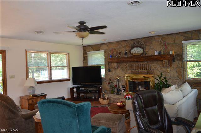 11652 Clark Road Chardon, OH 44024 - Photo 12 of 25