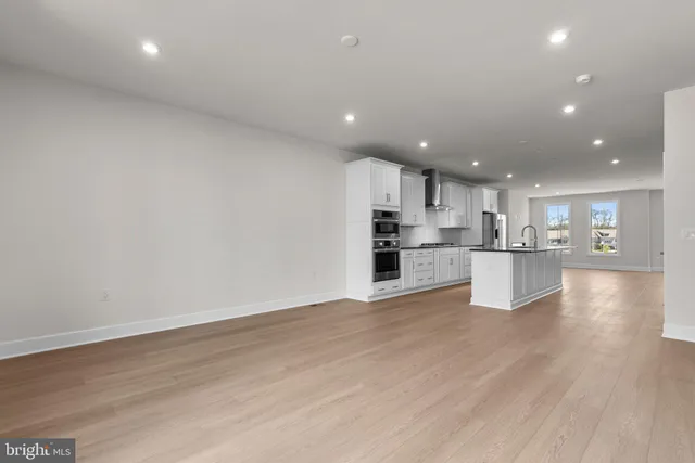 $795,526 | 44510 Lowestoft Square, Ashburn, VA 20147