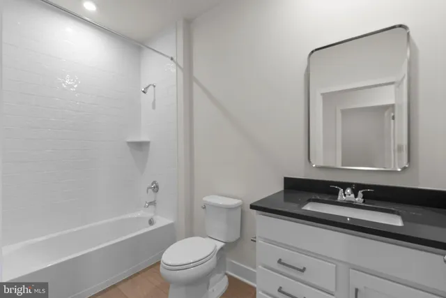 $795,526 | 44510 Lowestoft Square, Ashburn, VA 20147