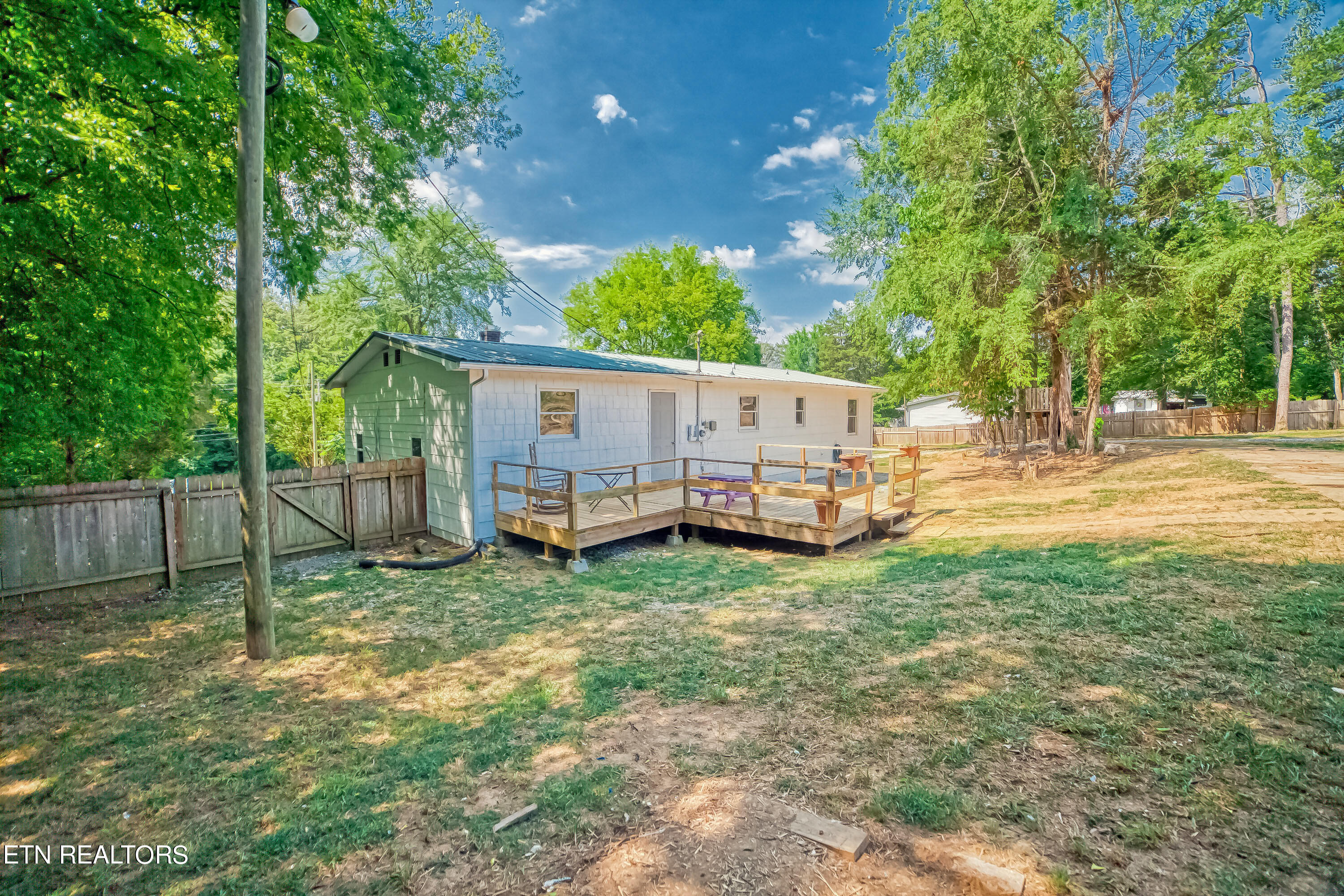 629 Old Slag Road Vonore, TN 37885 - Photo 15 of 20 629OldSlag_22