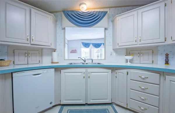 $249,000 | 428 Pelican Drive South, Oldsmar, FL 34677