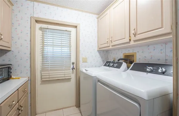 $249,000 | 428 Pelican Drive South, Oldsmar, FL 34677