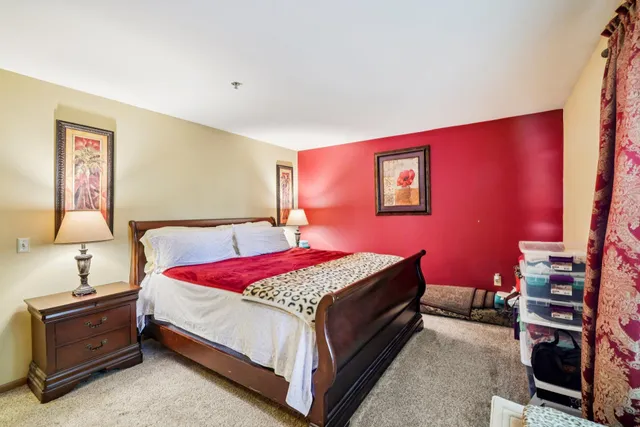 $197,900 | 201 Kearney Way, Unit 102, Waunakee, WI 53597