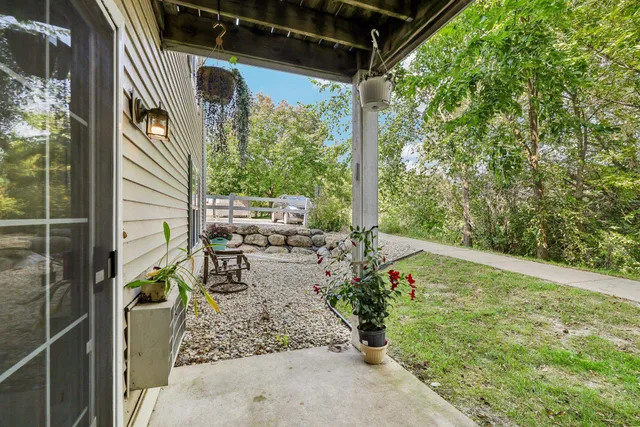 $197,900 | 201 Kearney Way, Unit 102, Waunakee, WI 53597