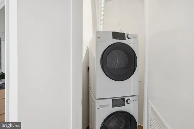 $625,000 | 811 4th Street Northwest, Unit 404, Washington, DC 20001