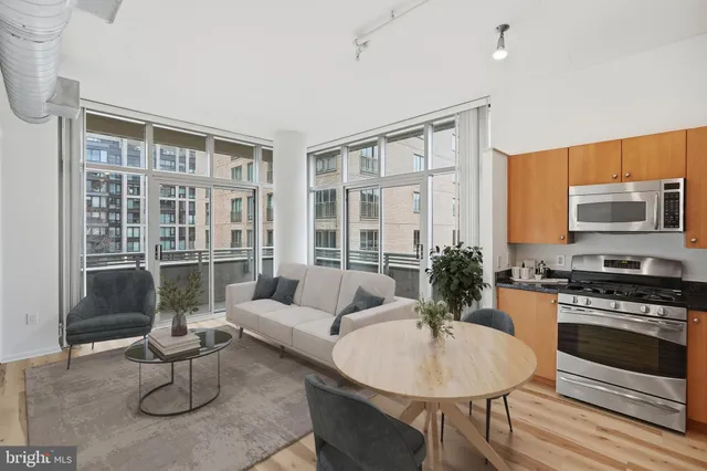 $625,000 | 811 4th Street Northwest, Unit 404, Washington, DC 20001