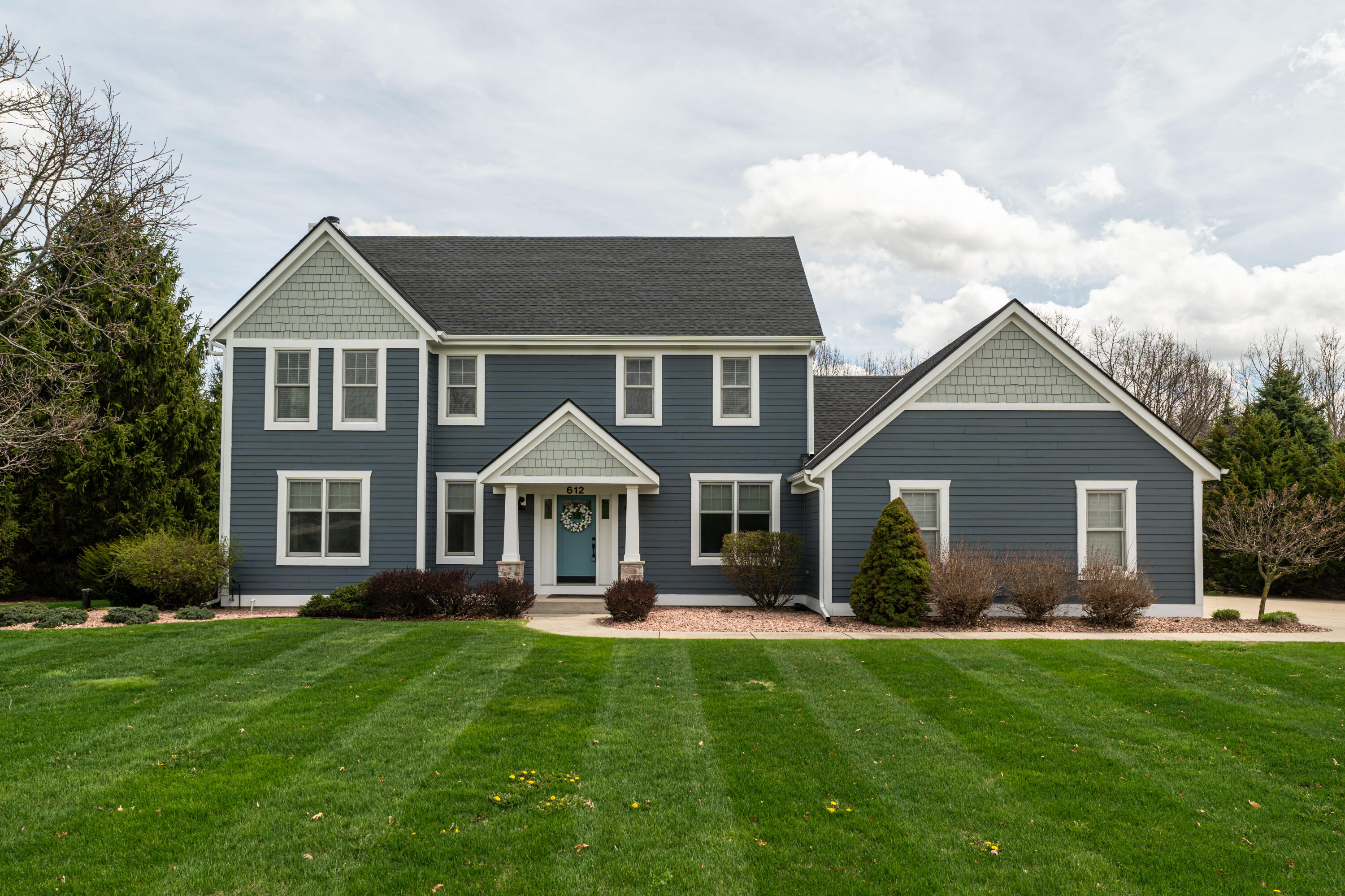 612 Hunter Crossing South Slinger, WI 53086 - Photo 1 of 58 Welcome Home