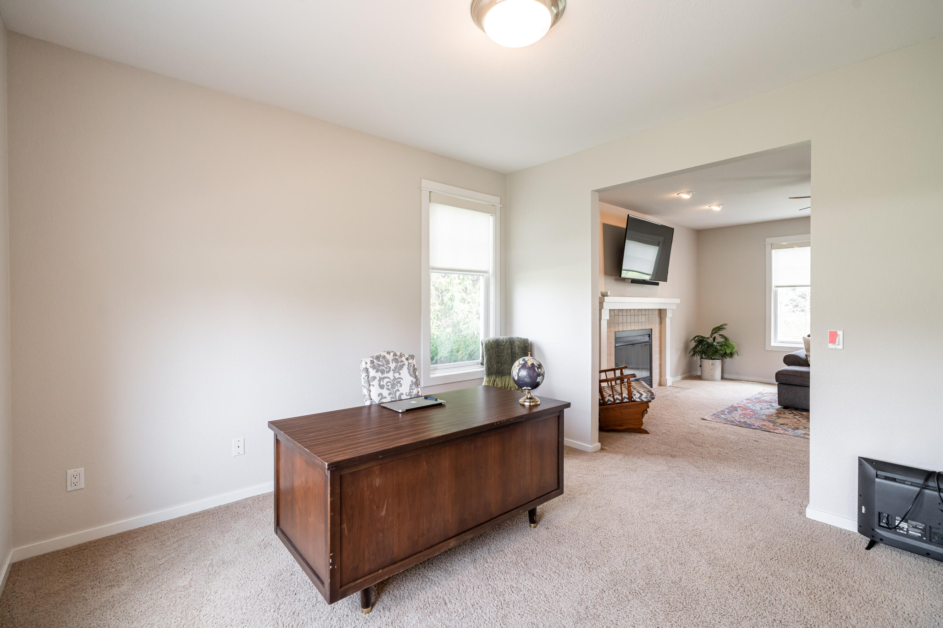 612 Hunter Crossing South Slinger, WI 53086 - Photo 21 of 58 Photo 21