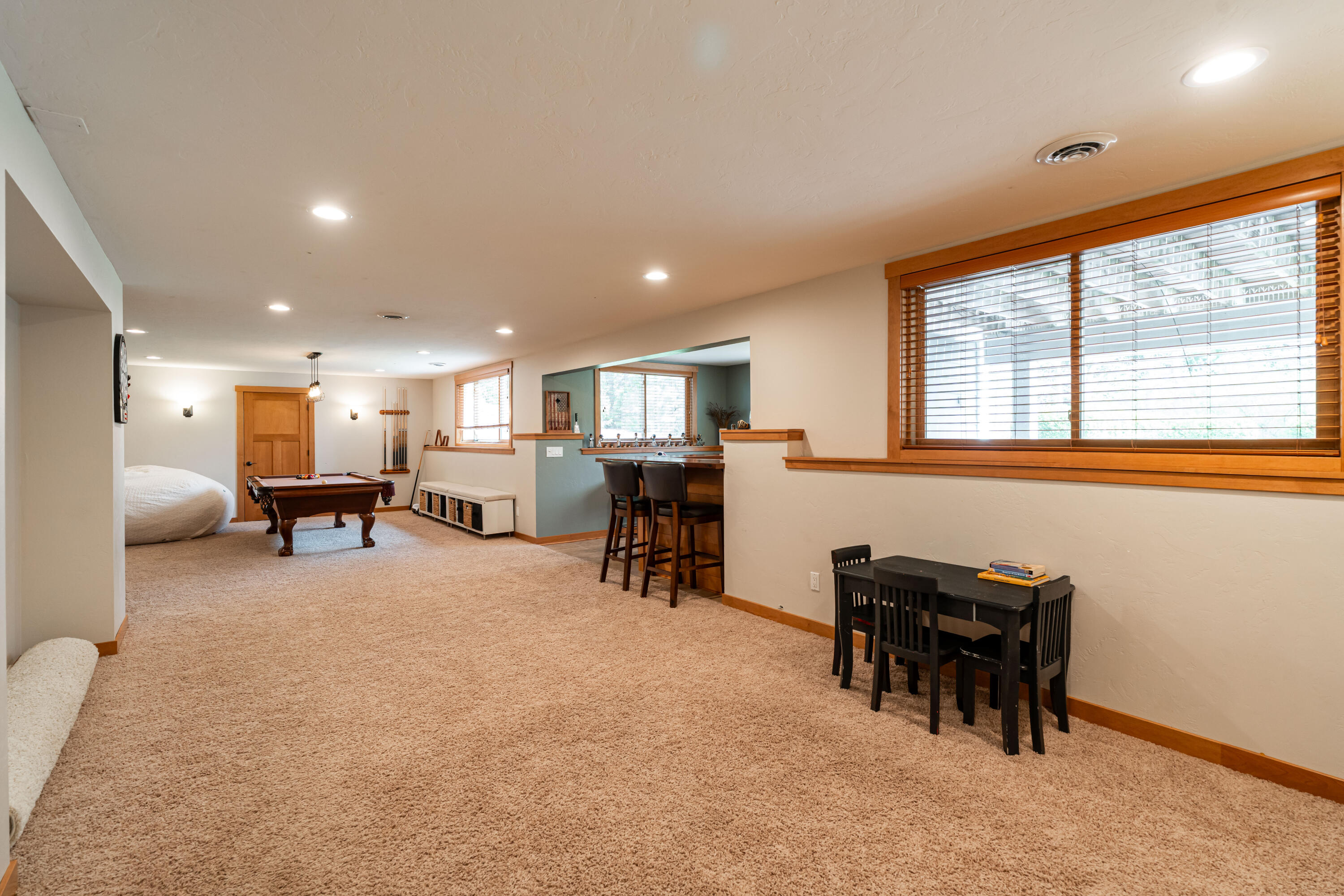 612 Hunter Crossing South Slinger, WI 53086 - Photo 39 of 58 Photo 39