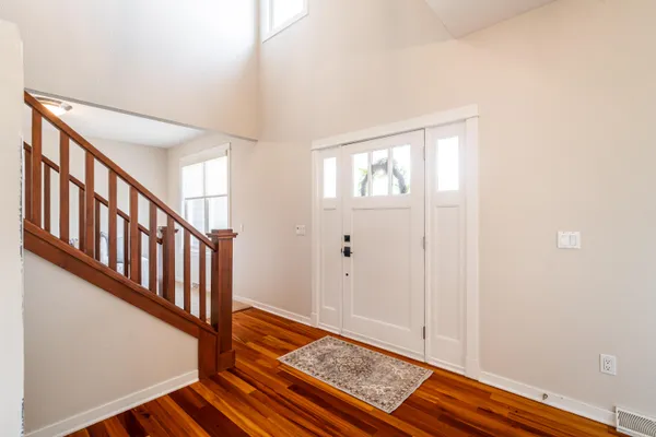 $710,000 | 612 Hunter Crossing South, Slinger, WI 53086
