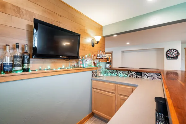 $710,000 | 612 Hunter Crossing South, Slinger, WI 53086