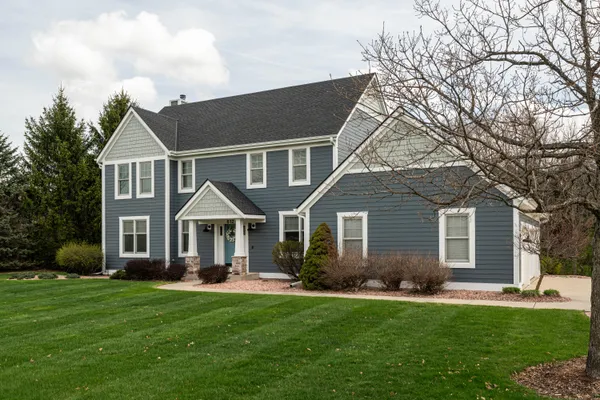 $710,000 | 612 Hunter Crossing South, Slinger, WI 53086