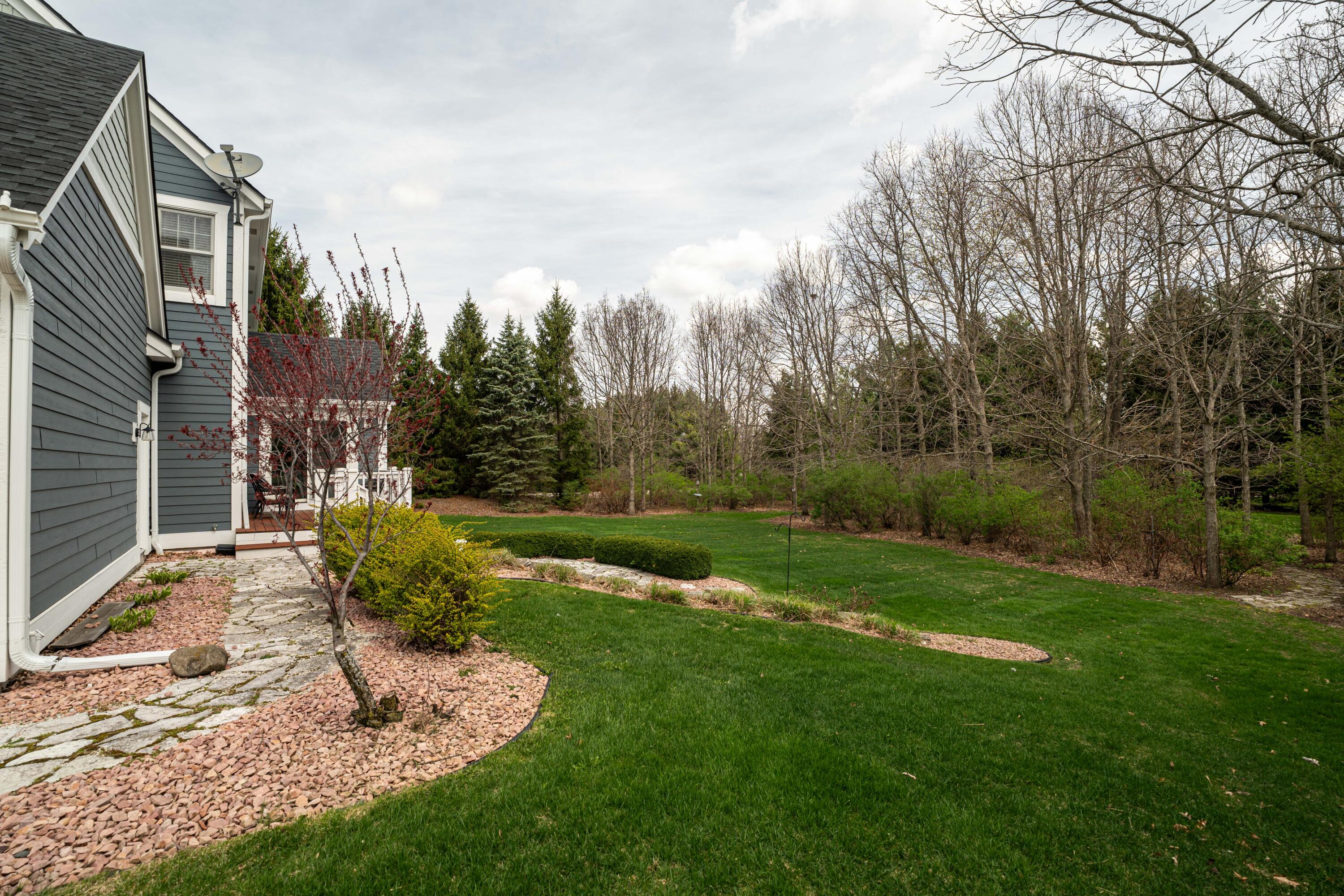 612 Hunter Crossing South Slinger, WI 53086 - Photo 49 of 58 Photo 49